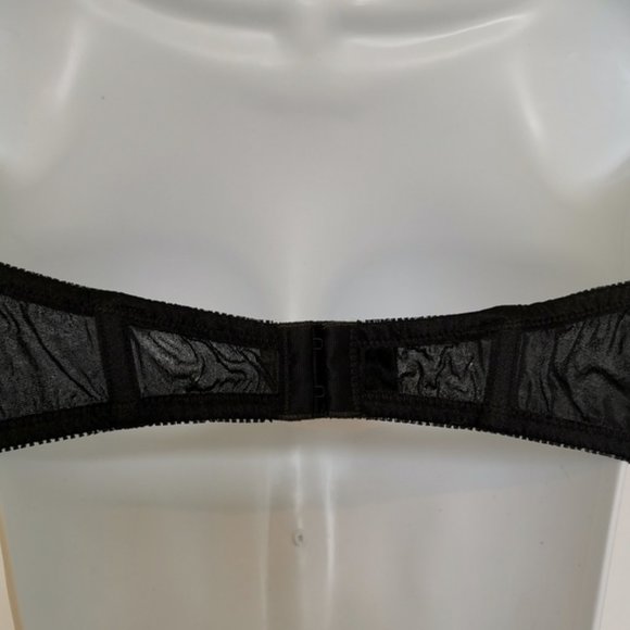 BLACK strapless bra Triumph 36B - Picture 3 of 4